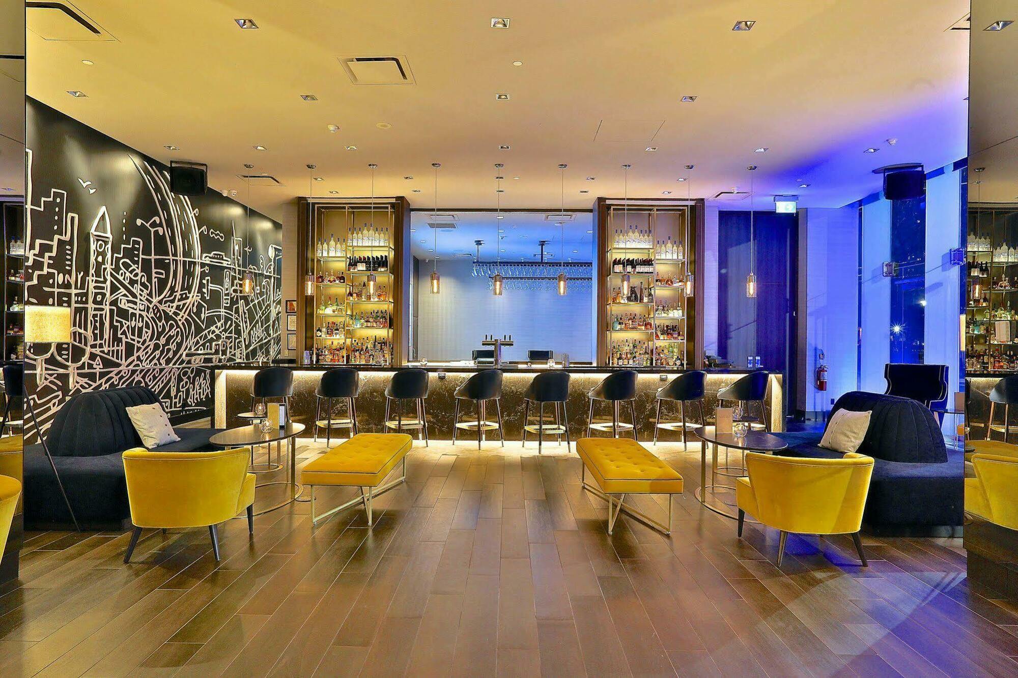1 Hotel Toronto Luaran gambar