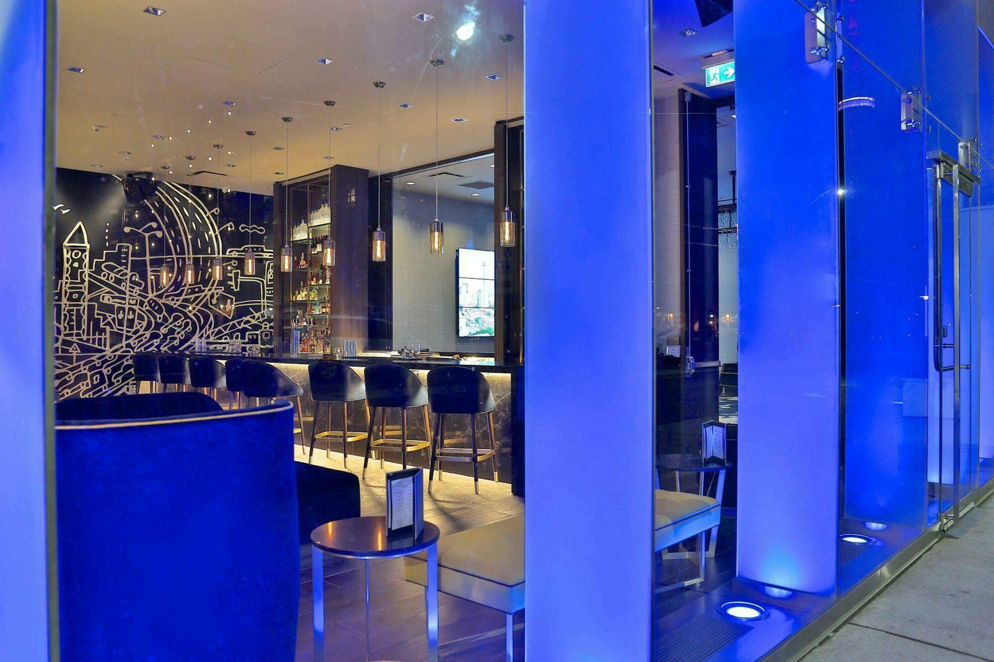 1 Hotel Toronto Luaran gambar